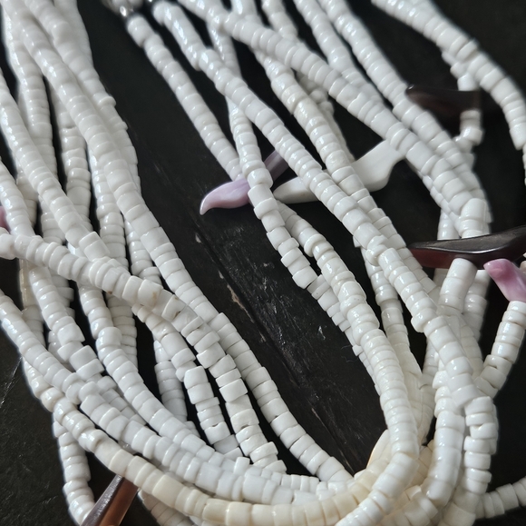 Vintage Native American Seed Bead Necklace - Picture 5 of 6